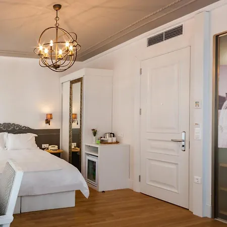 Hotel Pino Istanbulská provincie