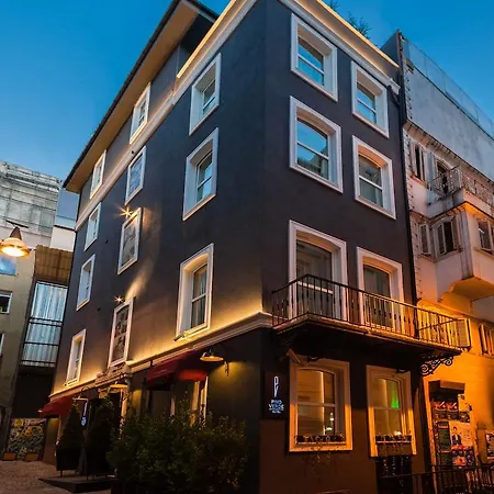 Hotel Pino 3*