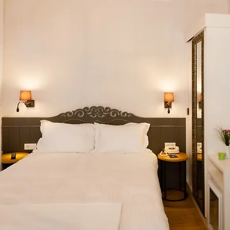 Pino Verde Hotel 3*